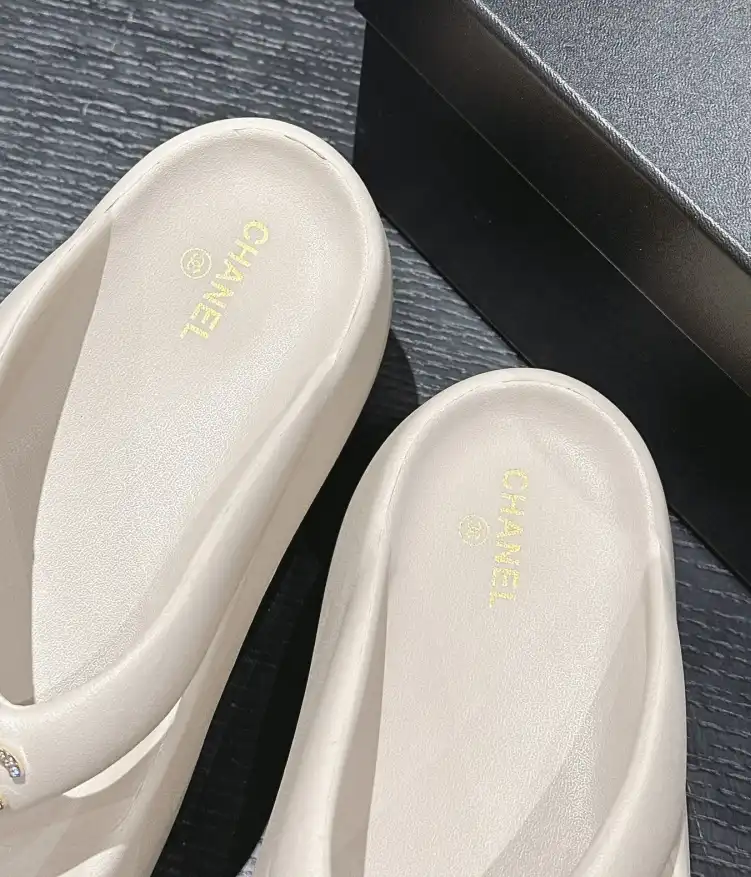 hype Chanel Slippers