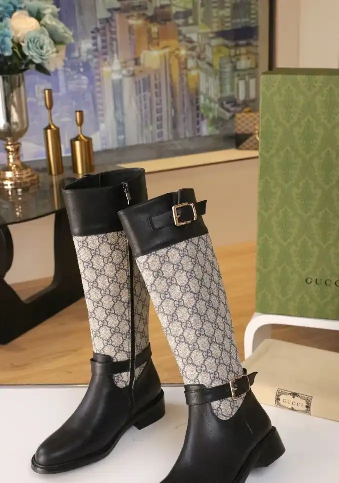 hype Gucci Boots