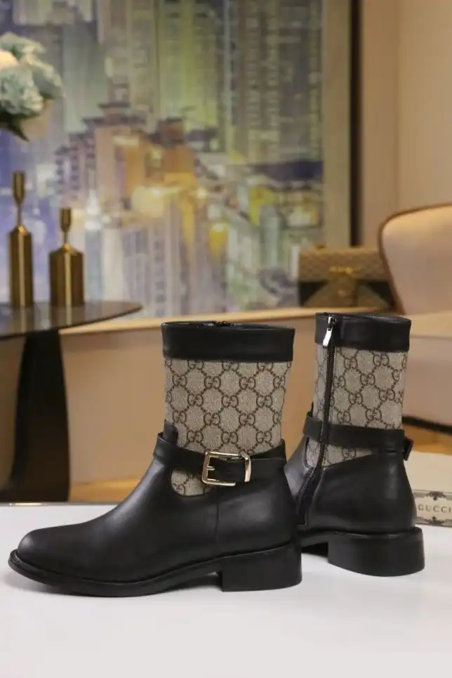 hype Gucci Boots