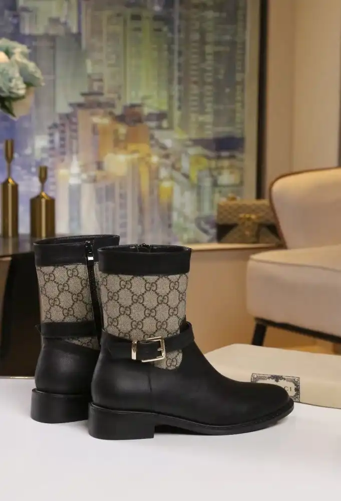 hype Gucci Boots