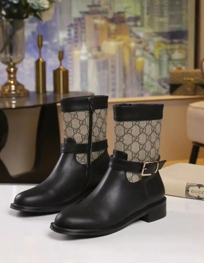 hype Gucci Boots