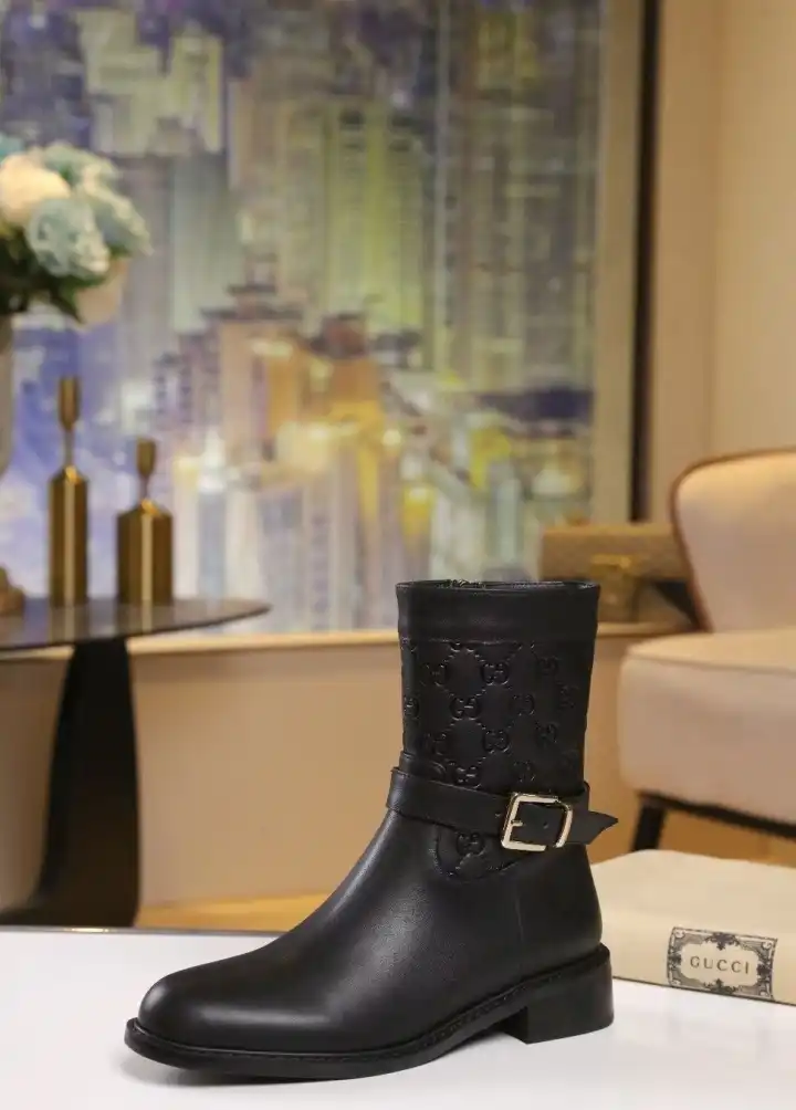 hype Gucci Boots