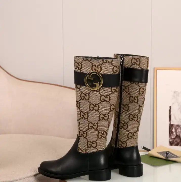 hype Gucci Boots