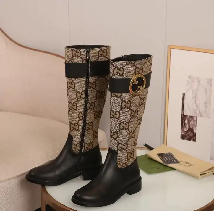 hype Gucci Boots