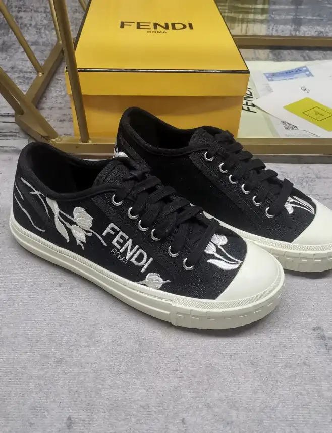 hype Fendi Casual Shoes