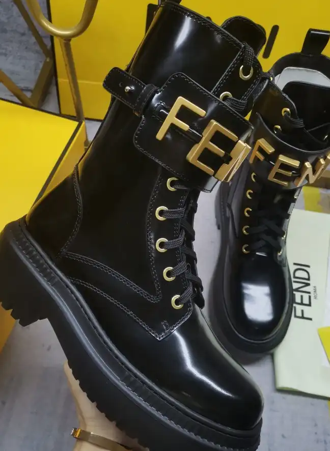 hype Fendi Boots