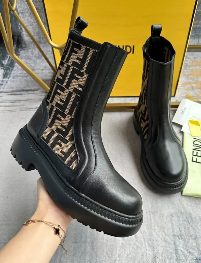 hype Fendi Boots