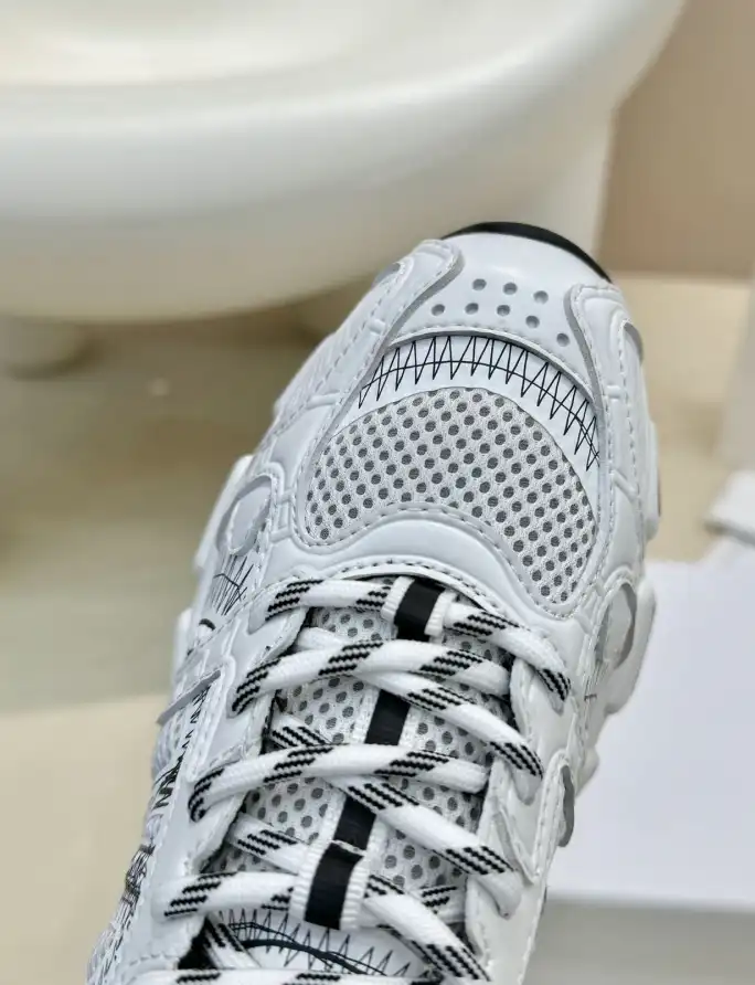 hype Christian Dior Sneakers