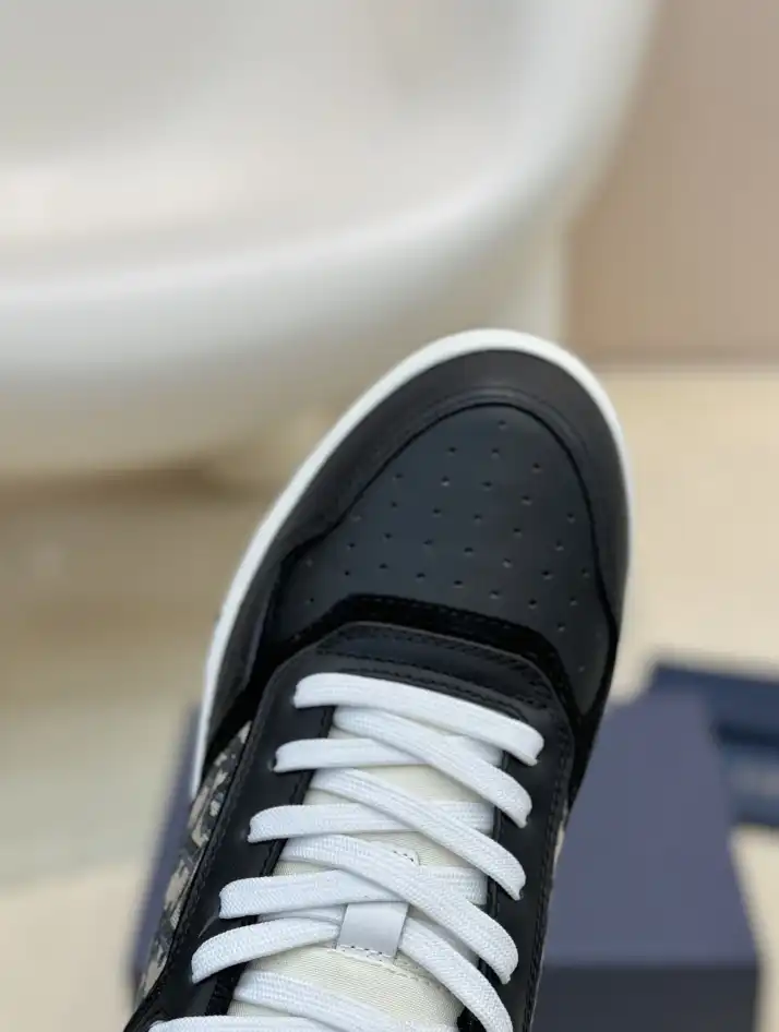 hype Christian Dior Sneakers