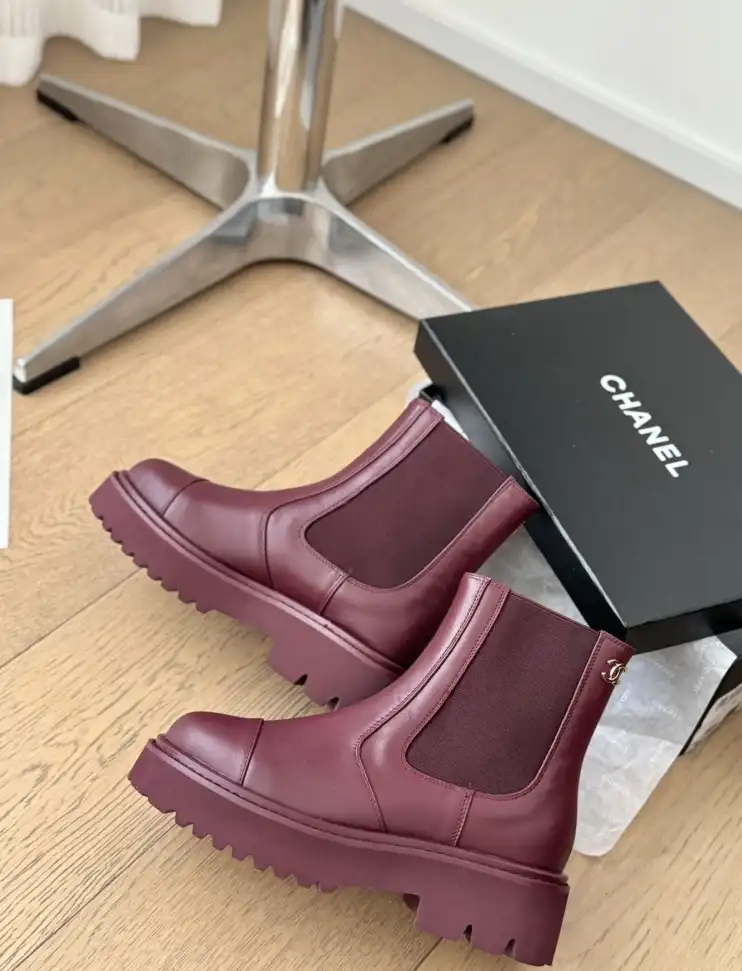 hype Chanel Boots