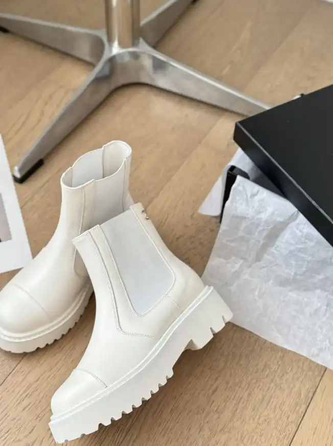 hype Chanel Boots