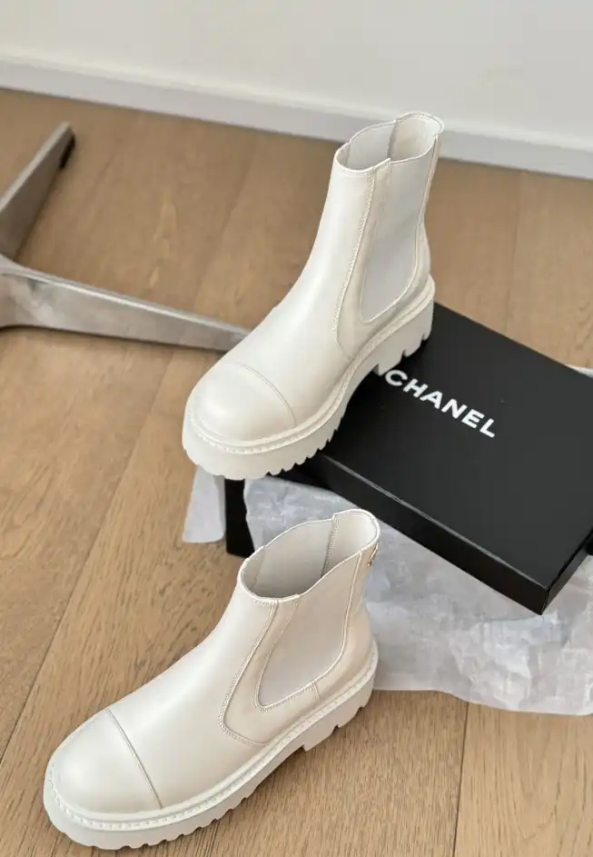 hype Chanel Boots