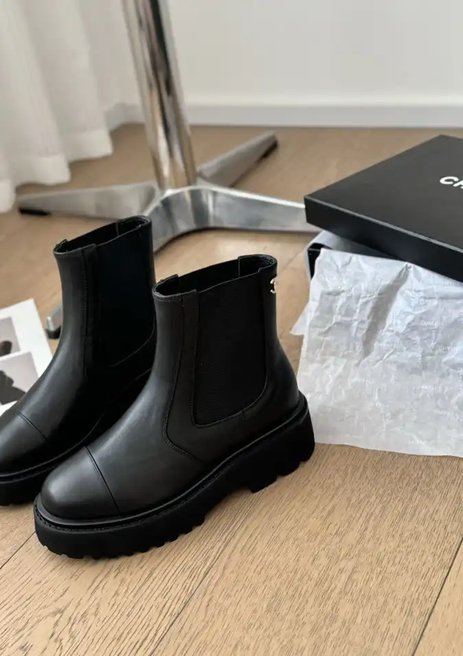 hype Chanel Boots