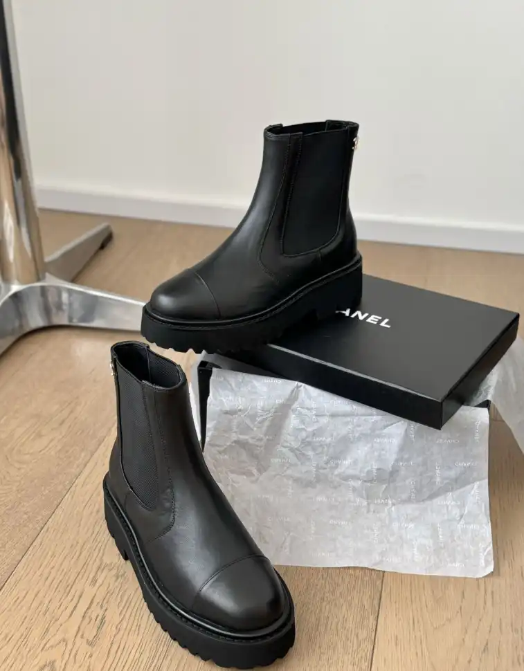 hype Chanel Boots