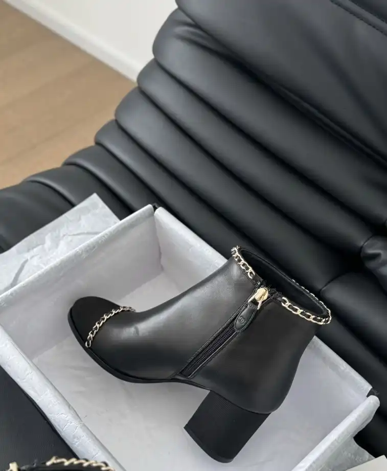 hype Chanel Boots