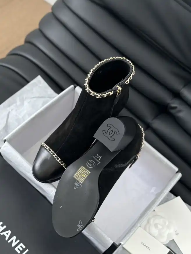 hype Chanel Boots