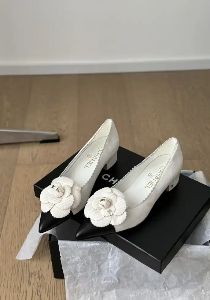 hype Chanel High Heels