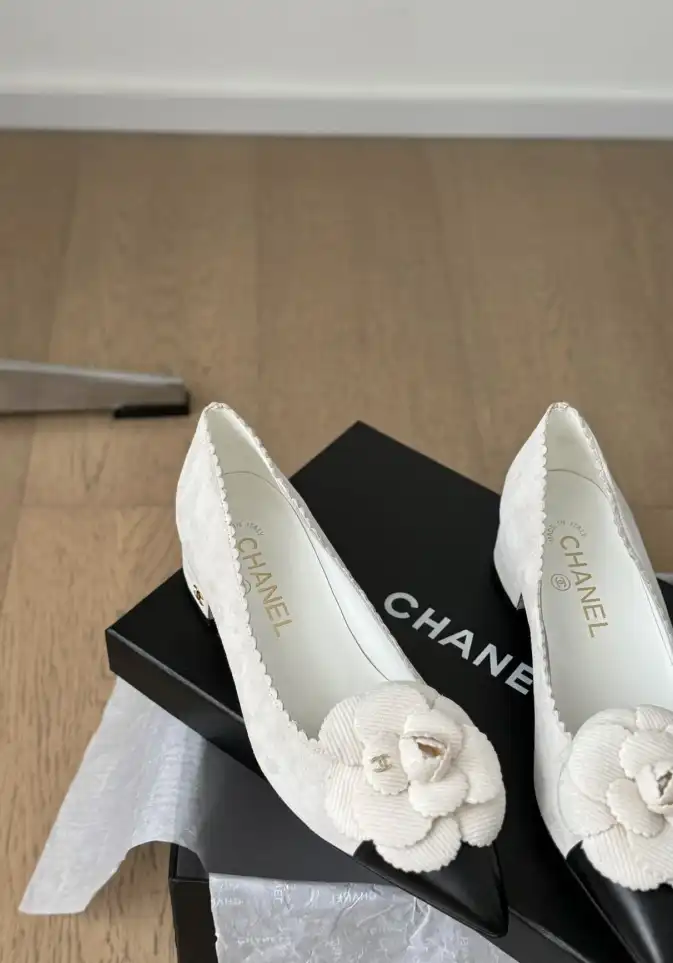 hype Chanel High Heels