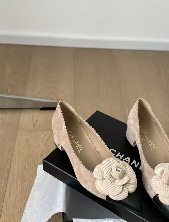 hype Chanel High Heels