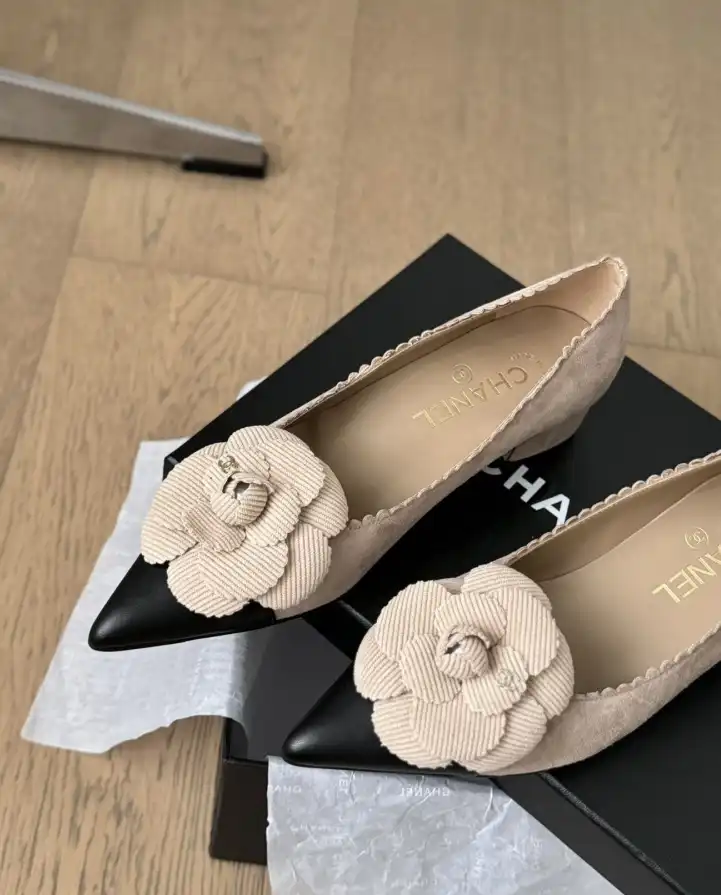 hype Chanel High Heels