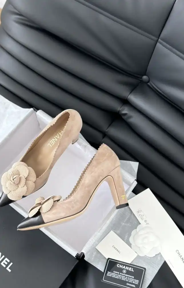 hype Chanel High Heels