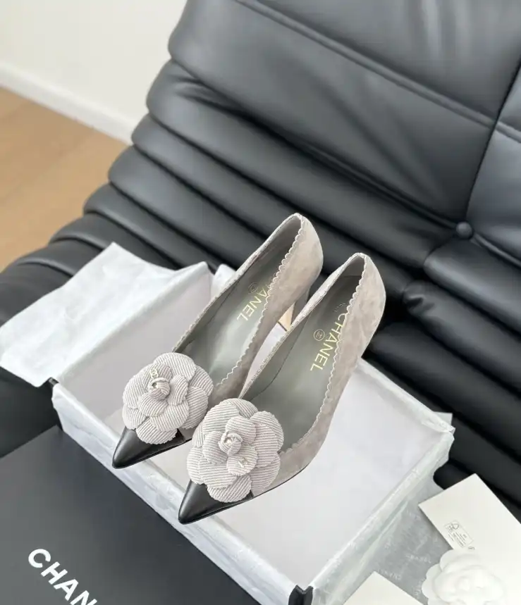 hype Chanel High Heels