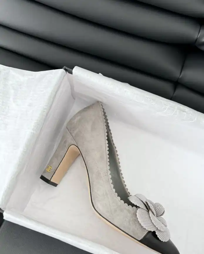 hype Chanel High Heels