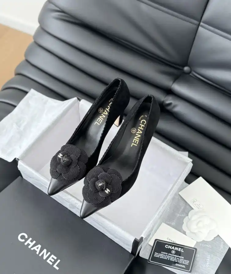 hype Chanel High Heels