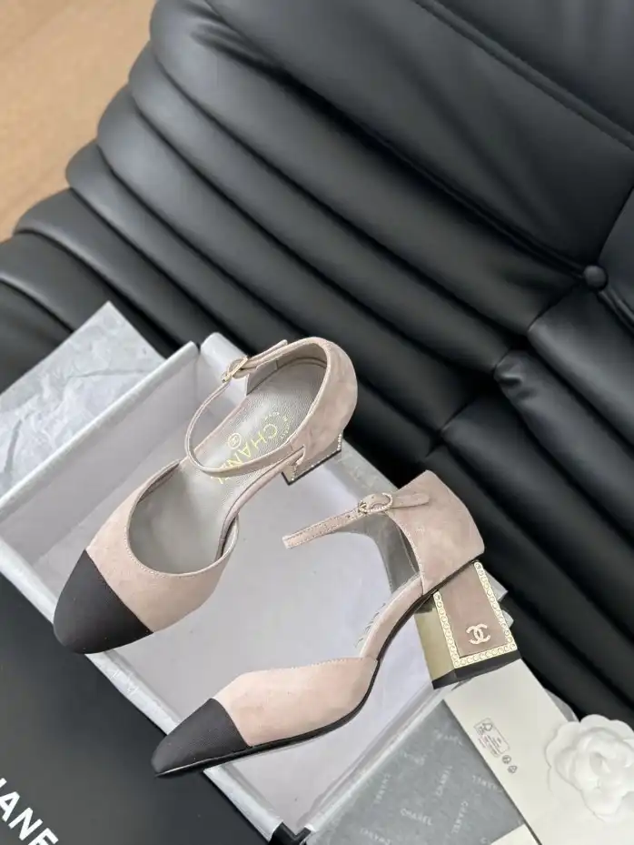 hype Chanel High Heels