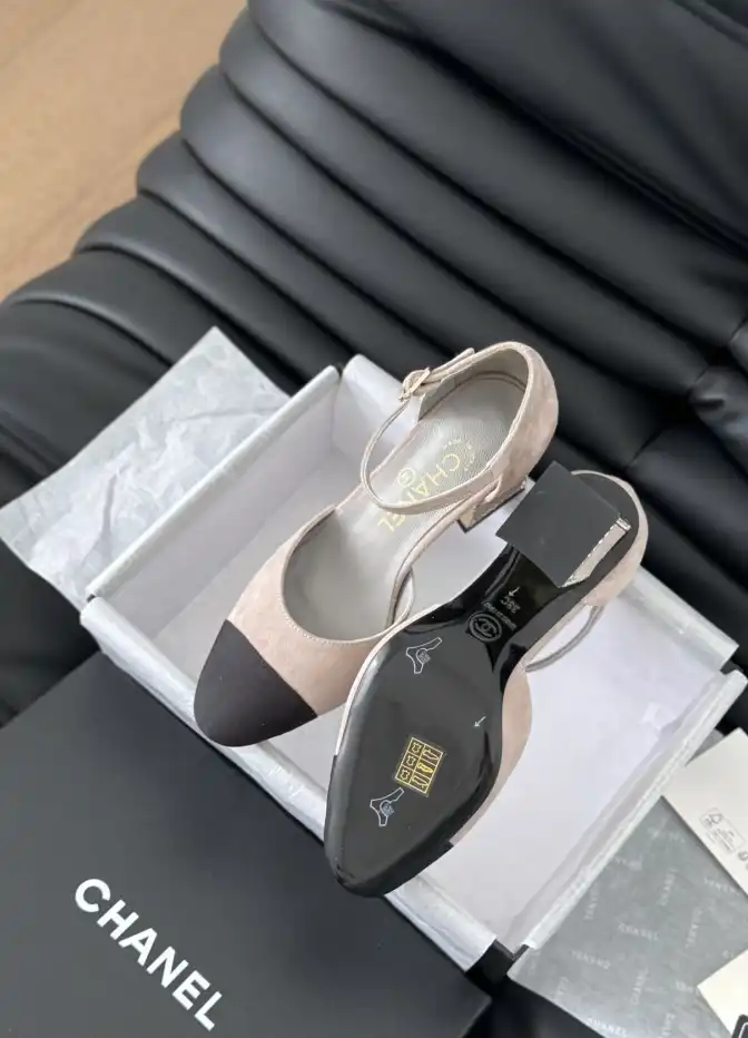 hype Chanel High Heels