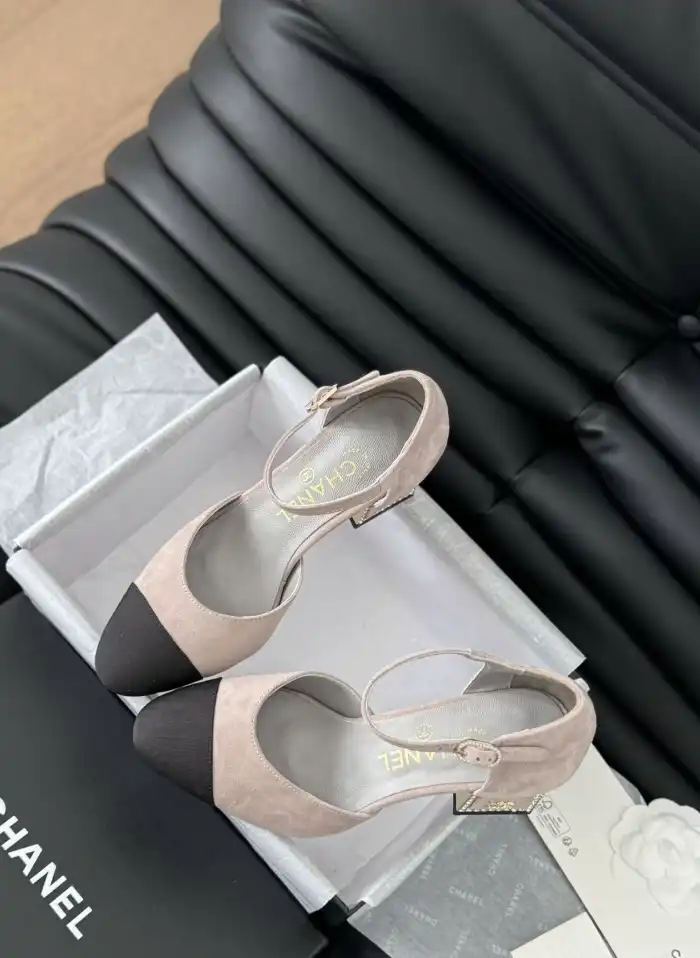 hype Chanel High Heels