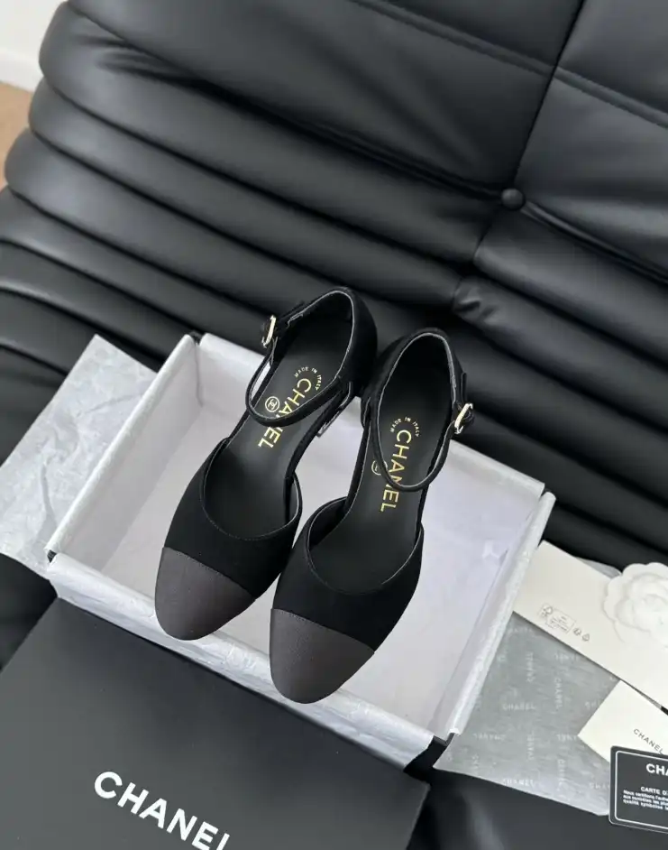 hype Chanel High Heels