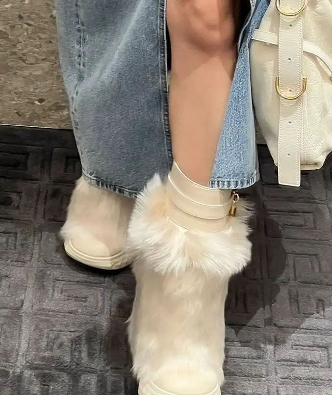 hype Givenchy Boots