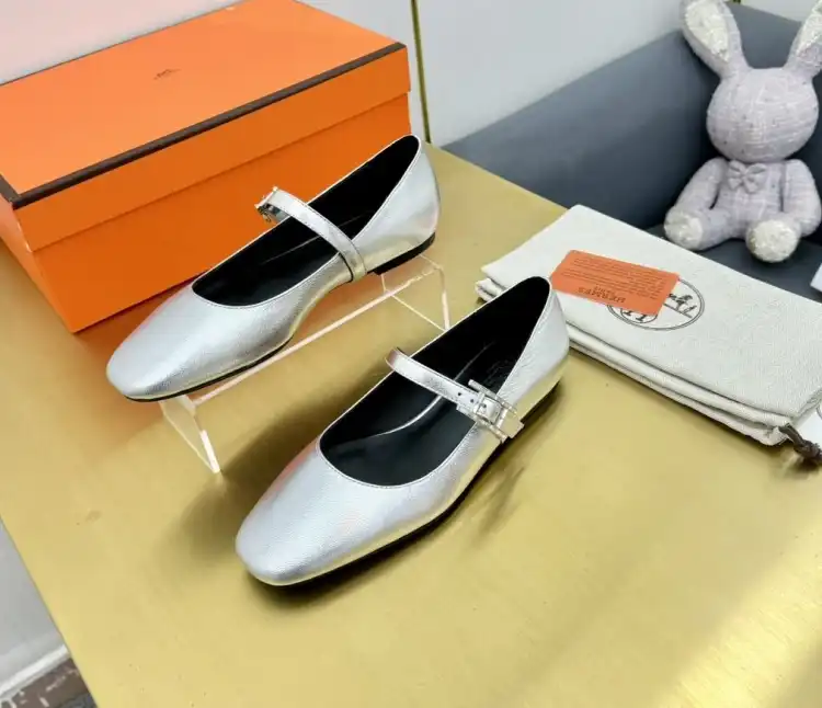 hype Hermes flat shoes