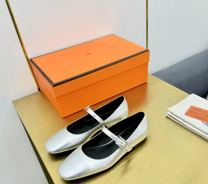 hype Hermes flat shoes