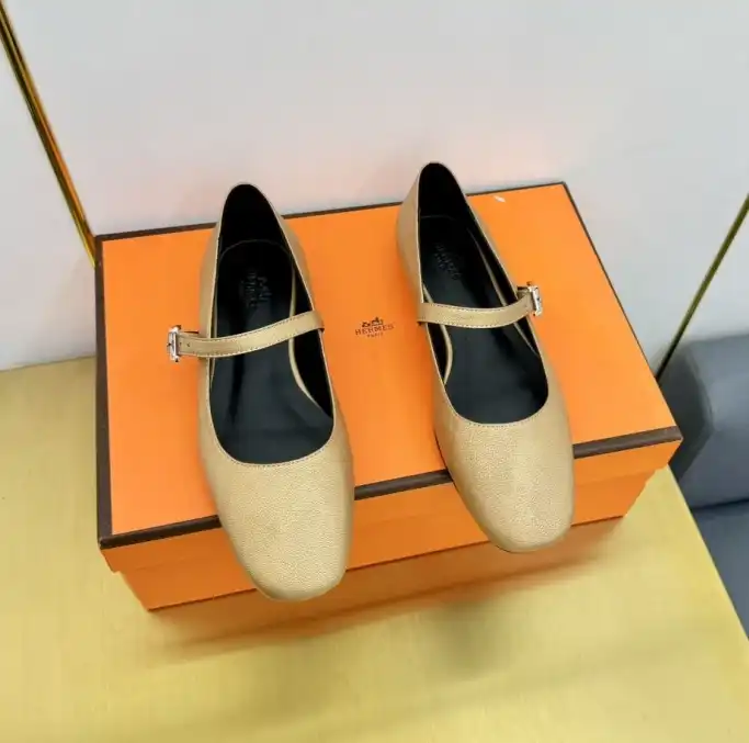 hype Hermes flat shoes