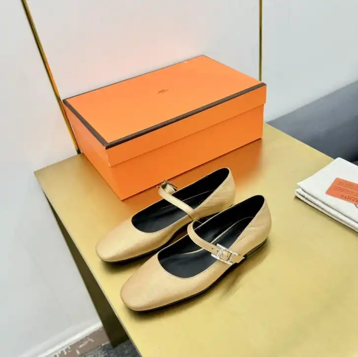 hype Hermes flat shoes