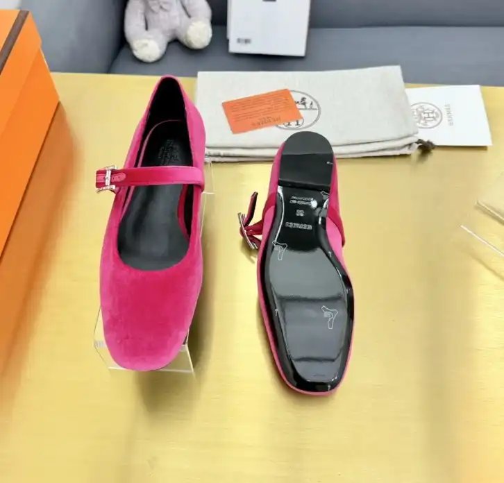 hype Hermes flat shoes