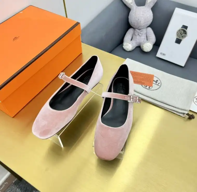 hype Hermes flat shoes