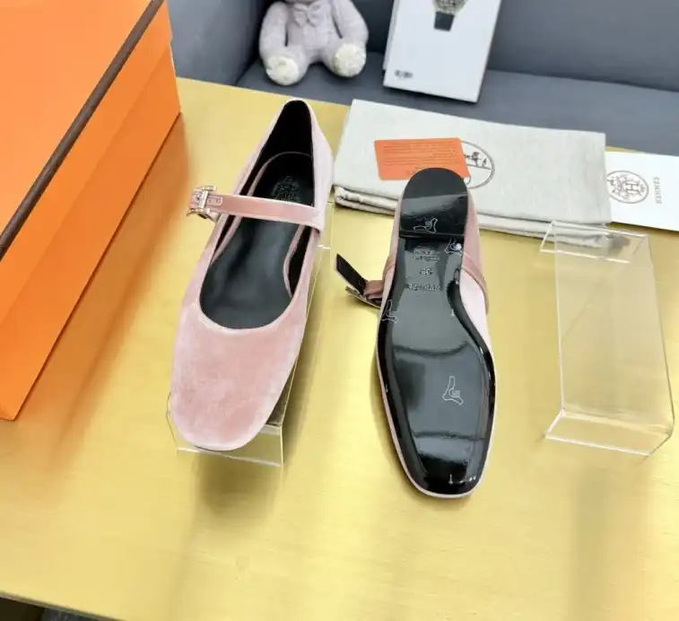 hype Hermes flat shoes