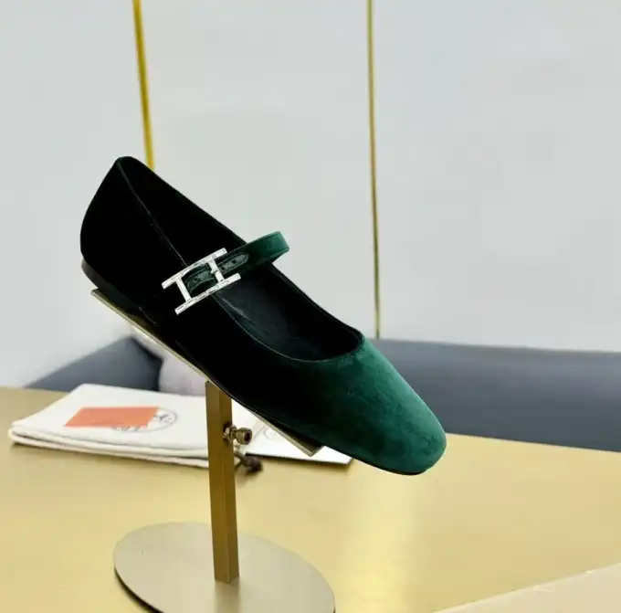 hype Hermes flat shoes