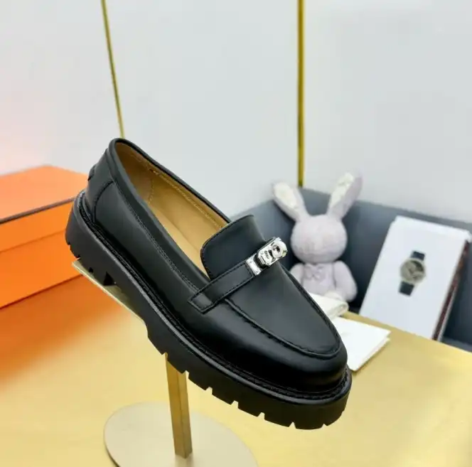 hype Hermes Leather Shoes