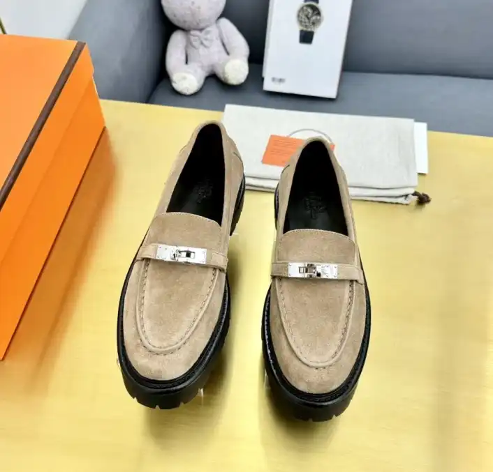 hype Hermes Leather Shoes