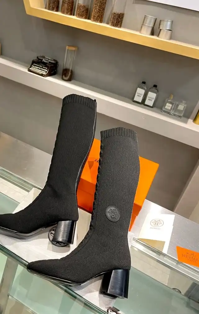 hype Hermes Boots