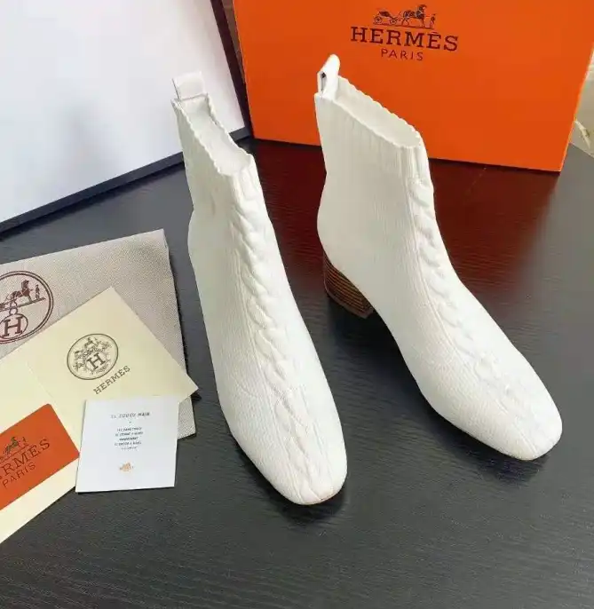 hype Hermes Boots