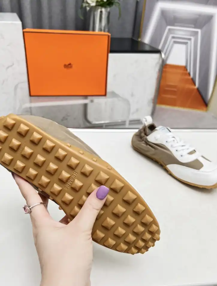 hype Hermes Casual Shoes