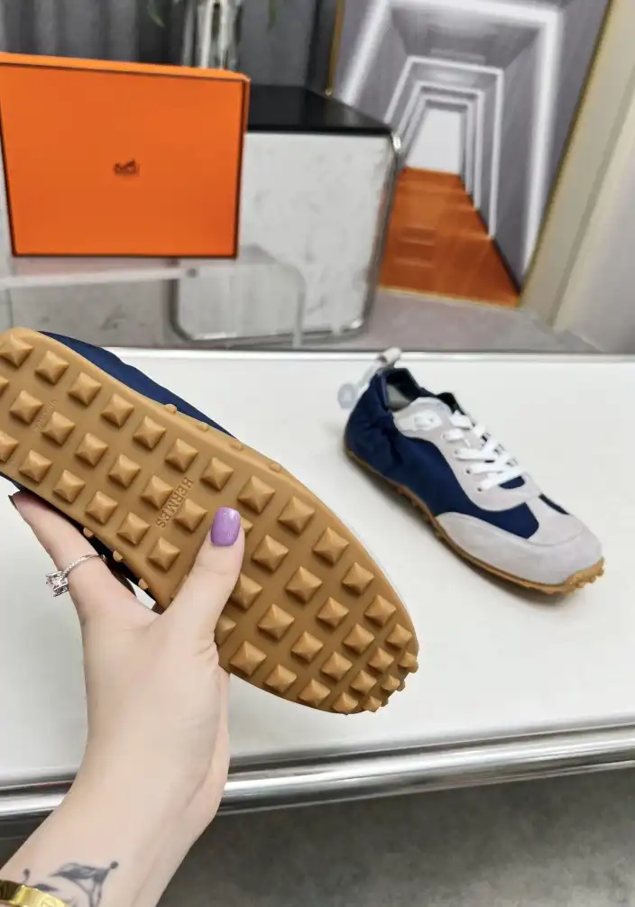 hype Hermes Casual Shoes