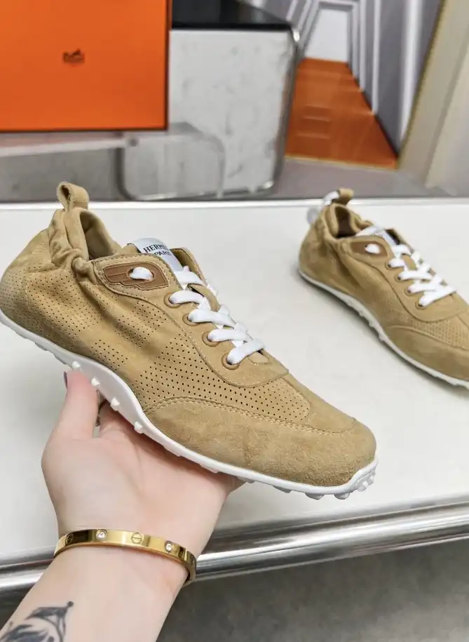 hype Hermes Casual Shoes