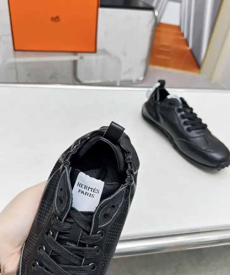 hype Hermes Casual Shoes