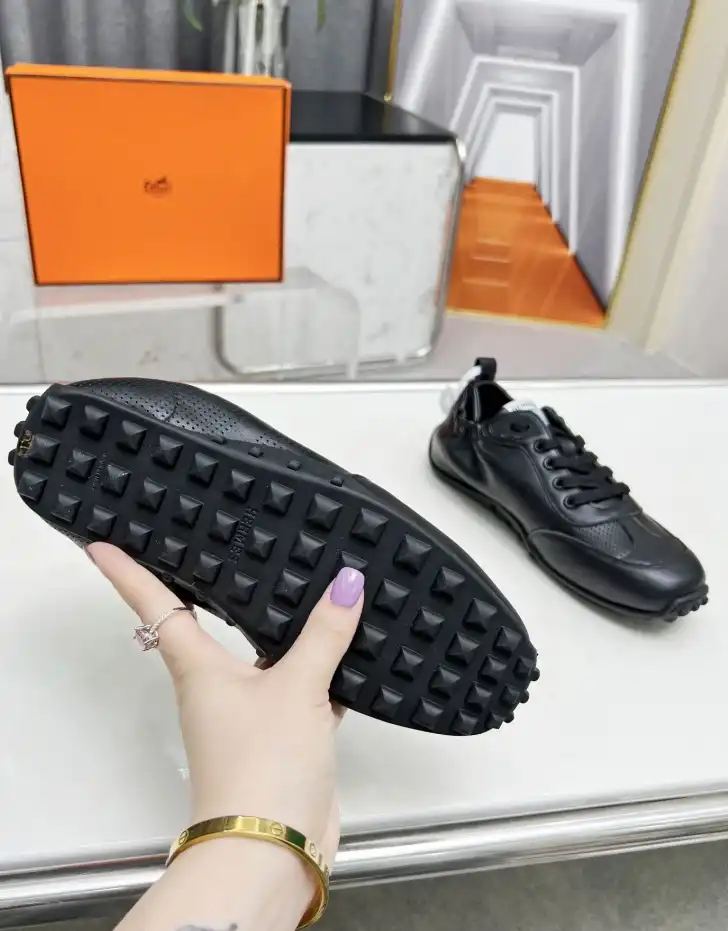 hype Hermes Casual Shoes